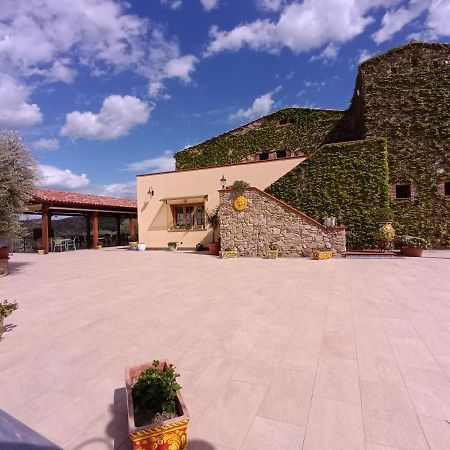 Вілла Agriturismo Le Campanelle - Sicilia - Cefalu Ласкарі Екстер'єр фото