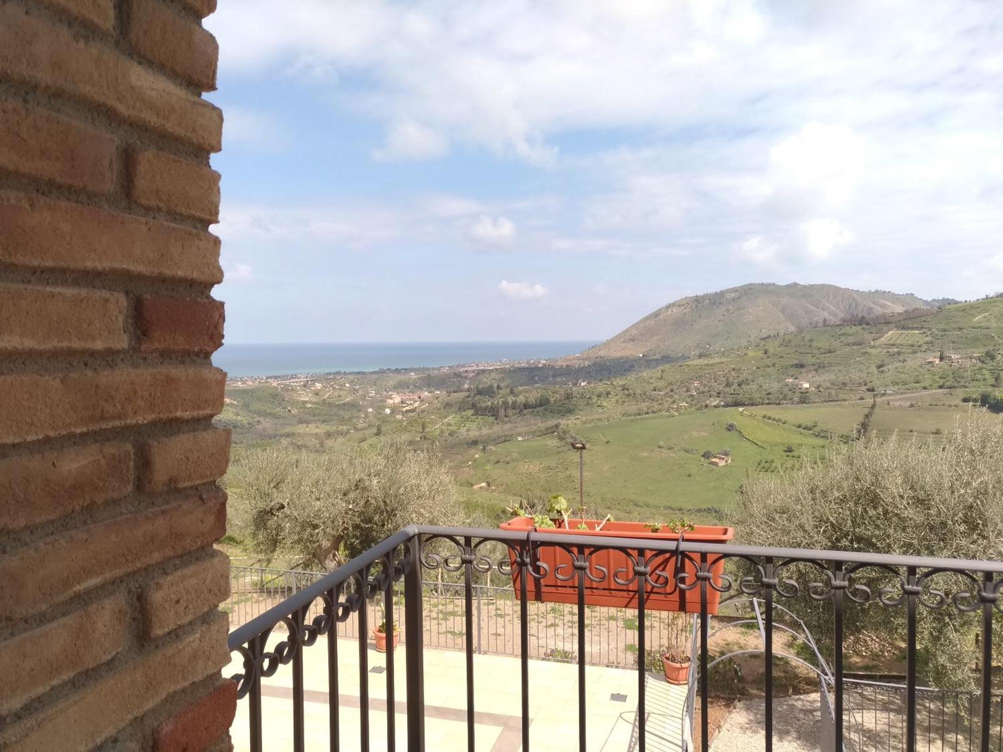 Вілла Agriturismo Le Campanelle - Sicilia - Cefalu Ласкарі Номер фото